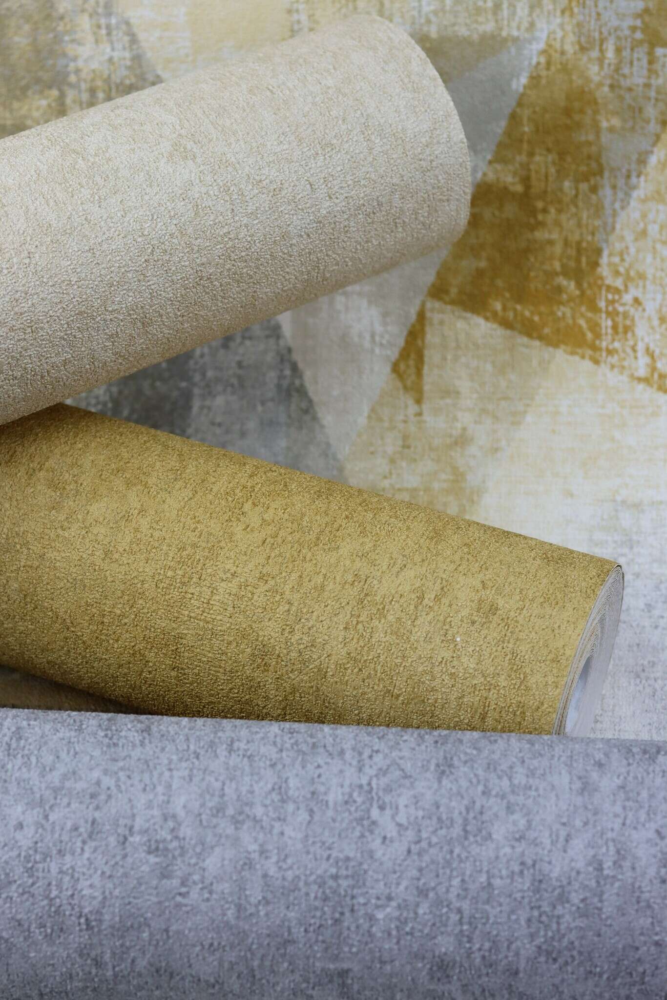 10-617948 Detailaufnahmen 2 Detailed image of Geometric wallpaper with triangles