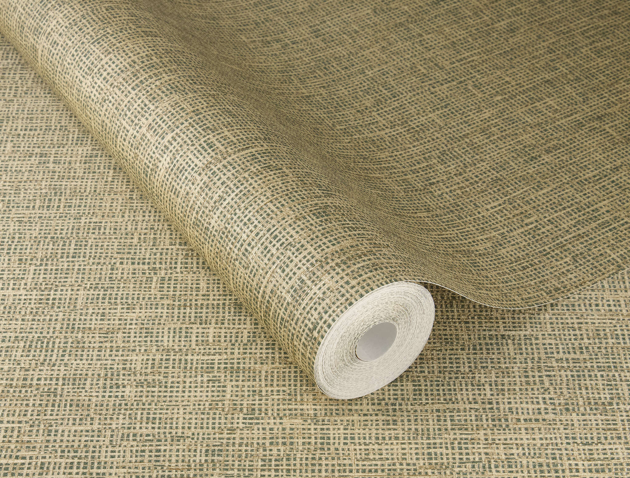 10-435450 Detailaufnahmen 1 Non-woven wallpaper with fabric-effect design in green and gold - Noble Zen Shibori 435450