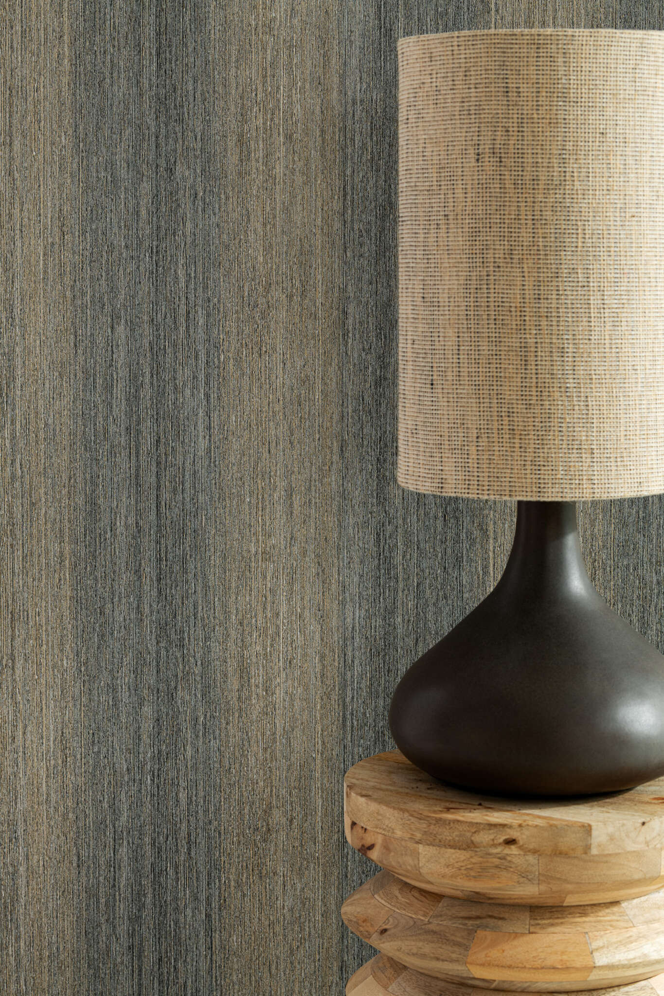 10-435023 Raumbilder 5 Non-woven wallpaper with fine lines in grey - Noble Zen Kinari 435023