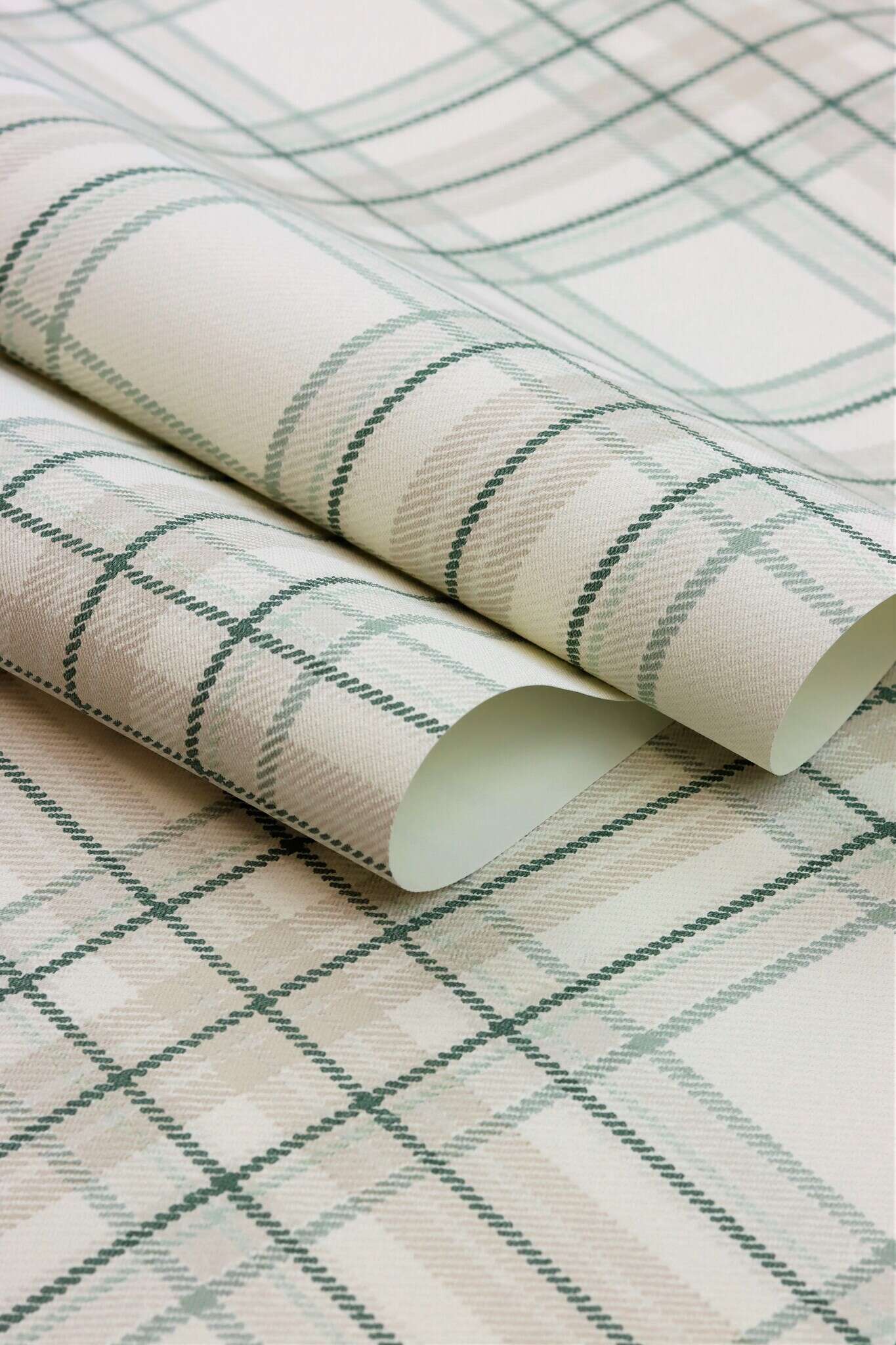 10-537437 Detailaufnahmen 2 Image détaillée de Papier peint à motif tartan