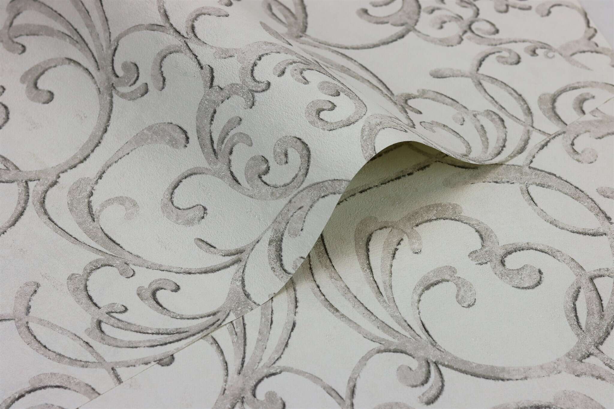 10-651607 Detailaufnahmen 3 Non-woven wallpaper in white-cream white Selection 651607
