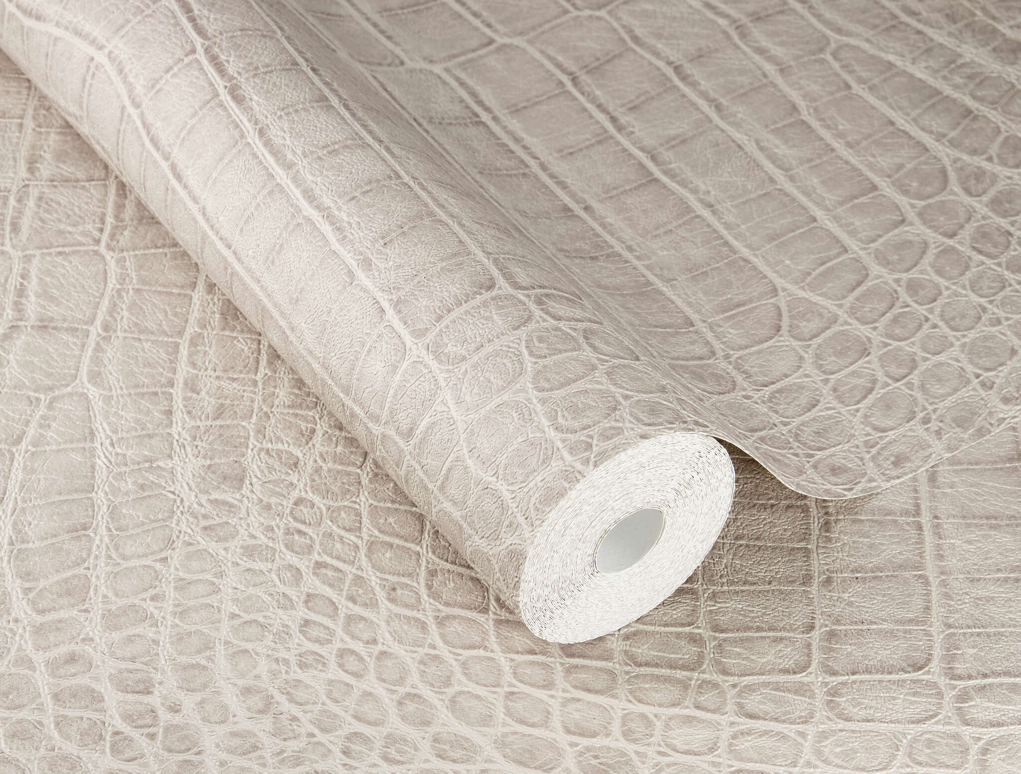 10-751338 Detailaufnahmen 2 Image détaillée de Papier peint aspect cuir de crocodile et brillance métallique