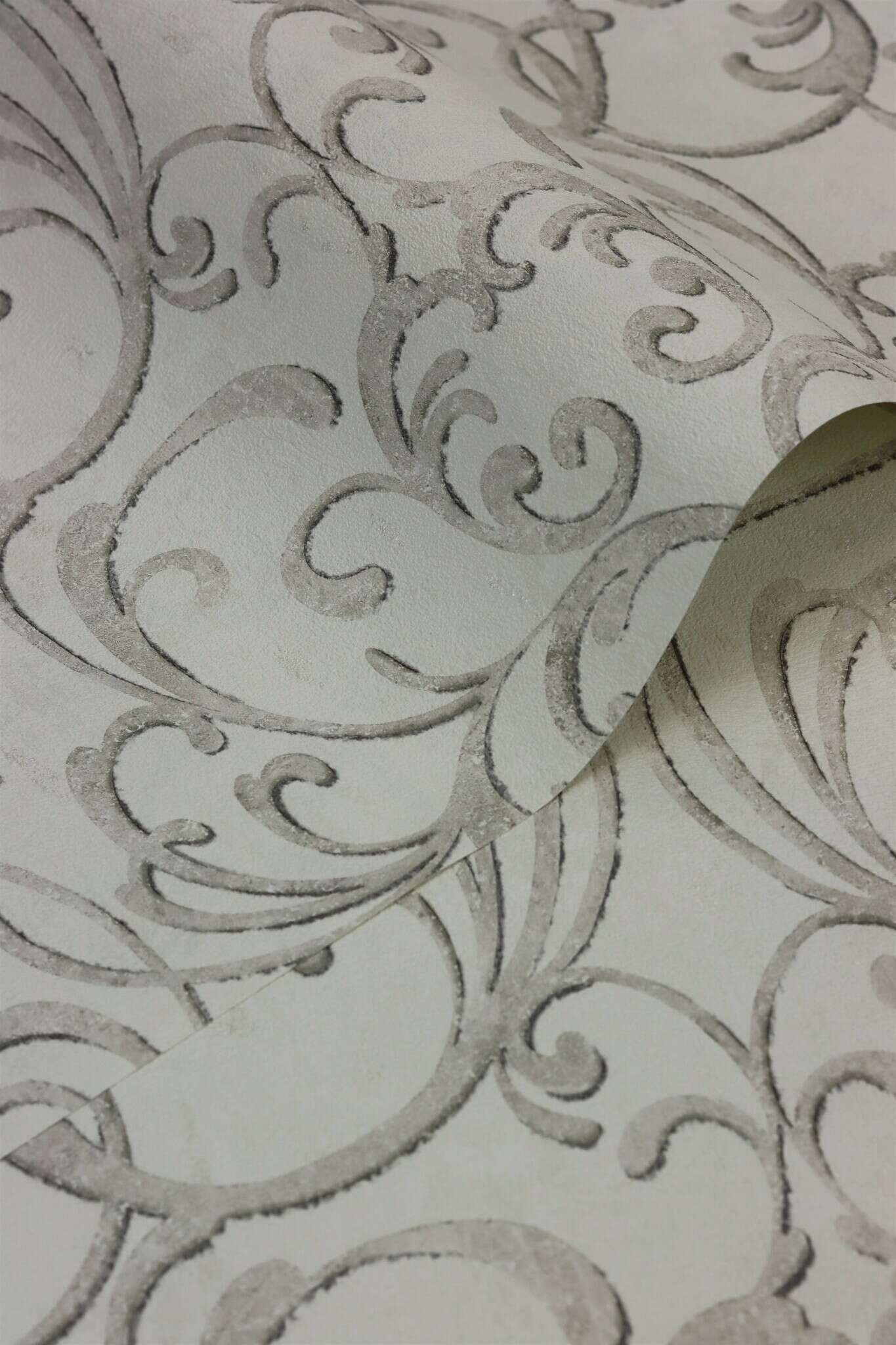 10-651607 Detailaufnahmen 4 Non-woven wallpaper in white-cream white Selection 651607