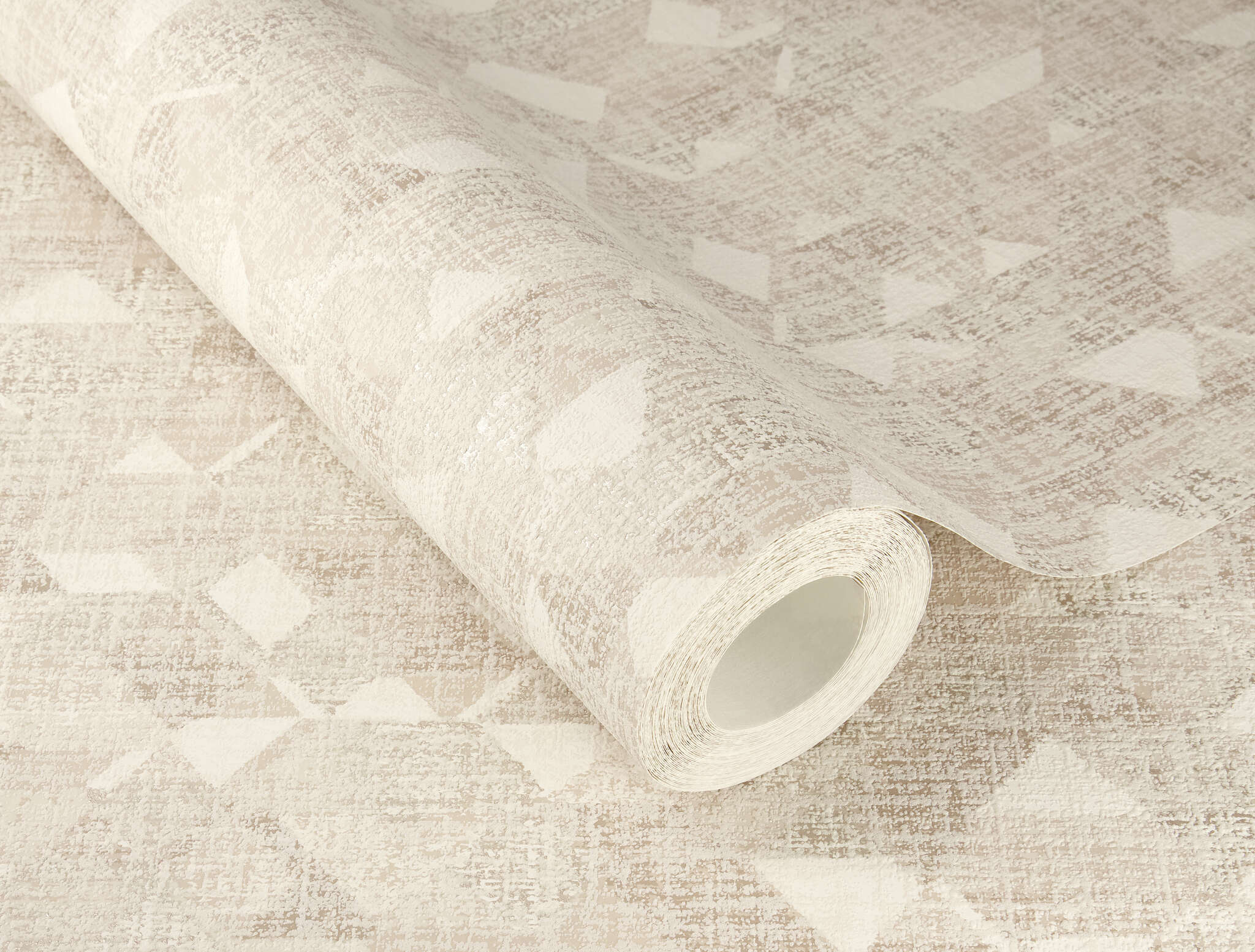 10-654226 Detailaufnahmen 1 Graphic non-woven wallpaper in beige-greige Welcome Home 654226