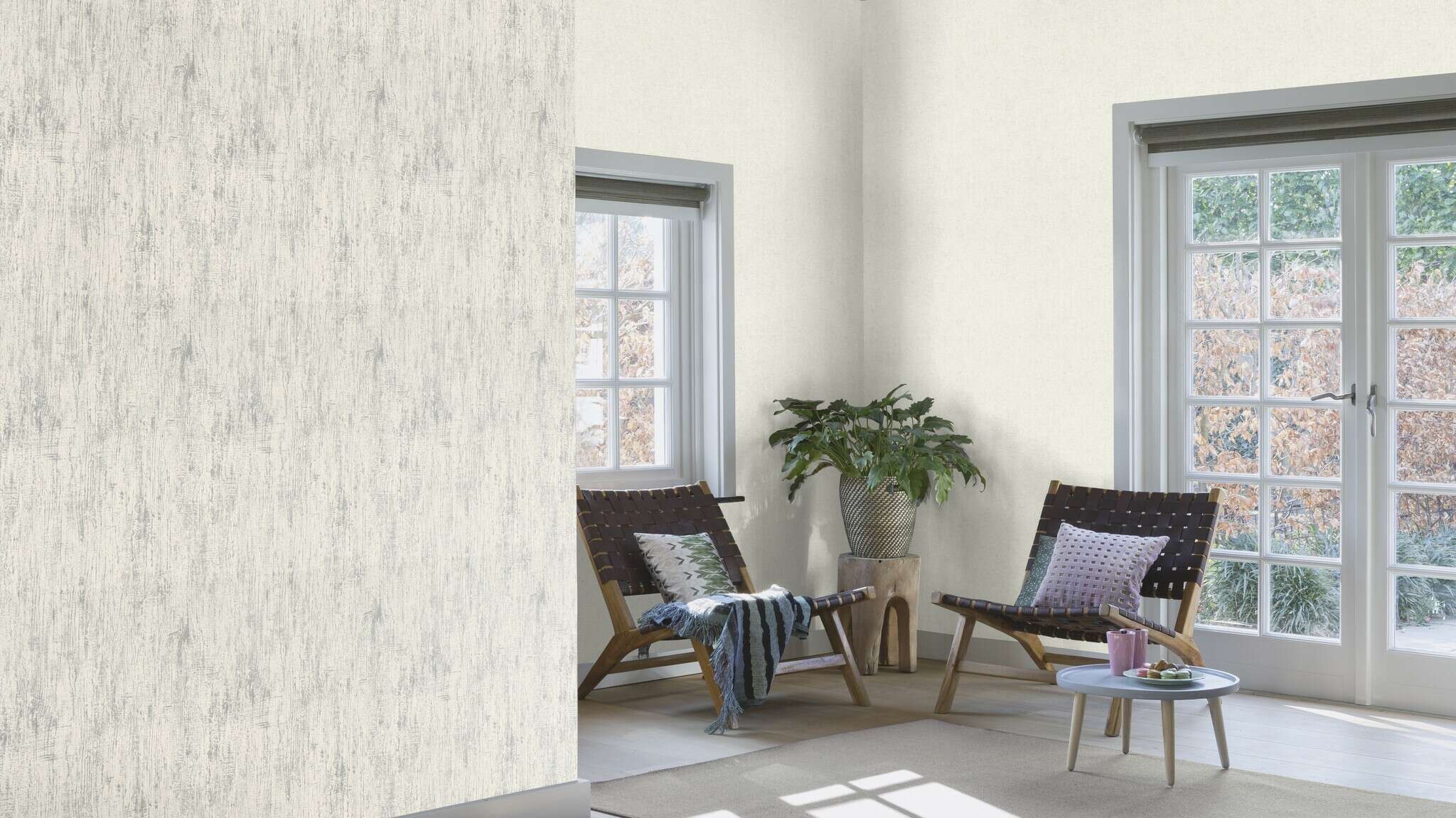 10-507041 Raumsituationen 3 Room with Plain wallpaper with natural texture and gloss effect