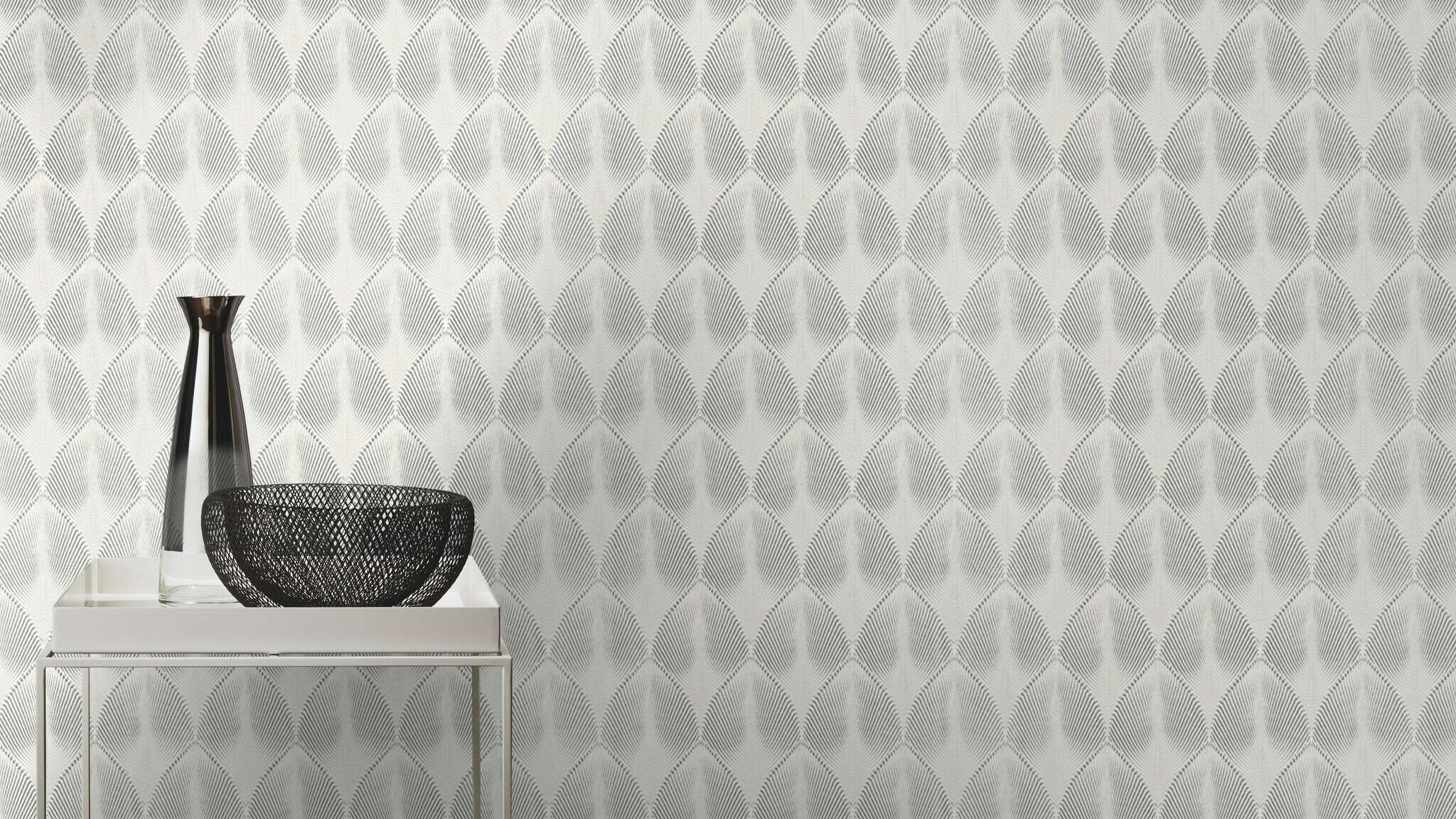 10-535839 Raumsituationen 2 Room with Wallpaper with stylised peacock feathers