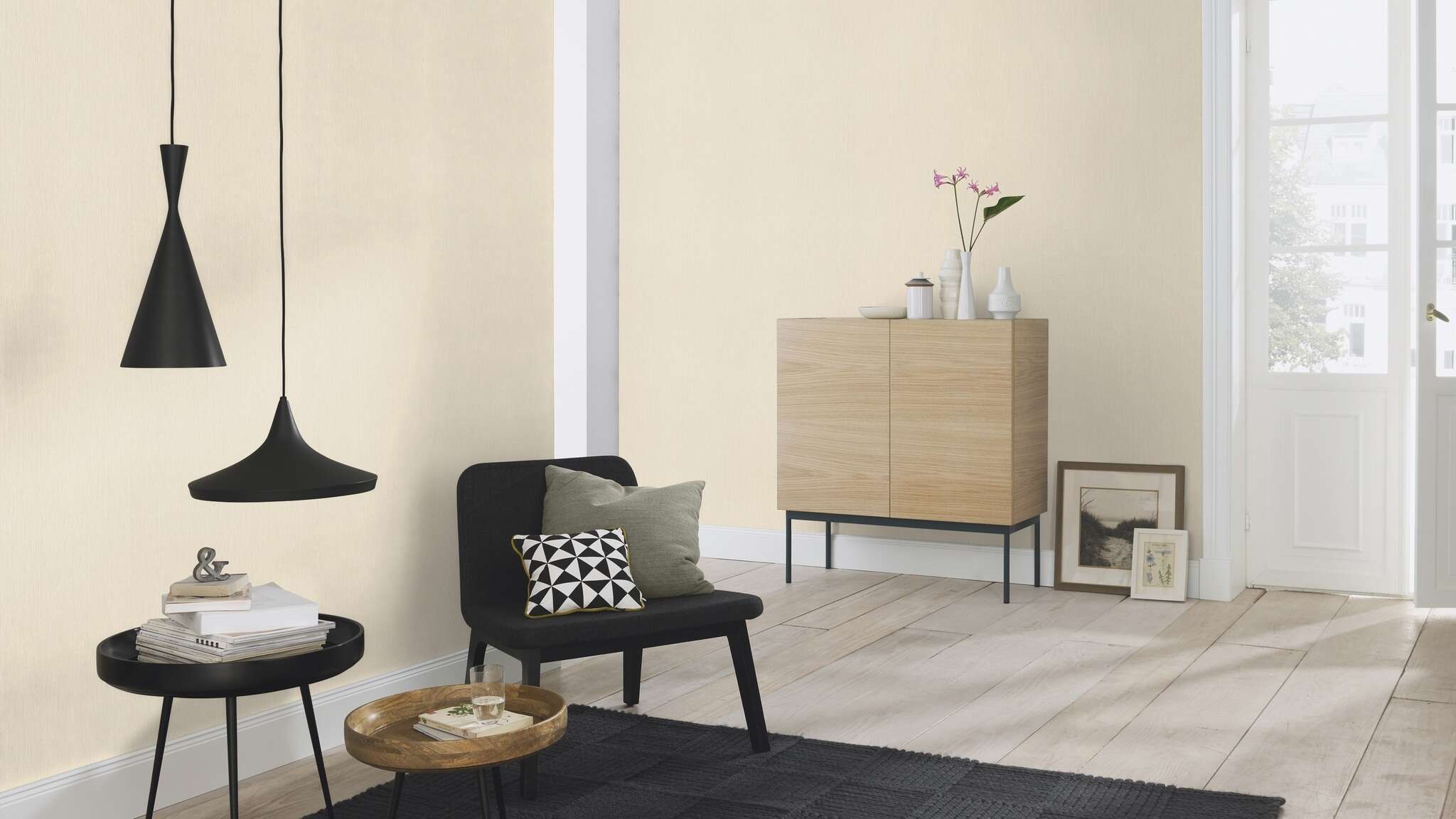 10-536812 Raumsituationen 4 Room with Single-colour wallpaper with a textile texture