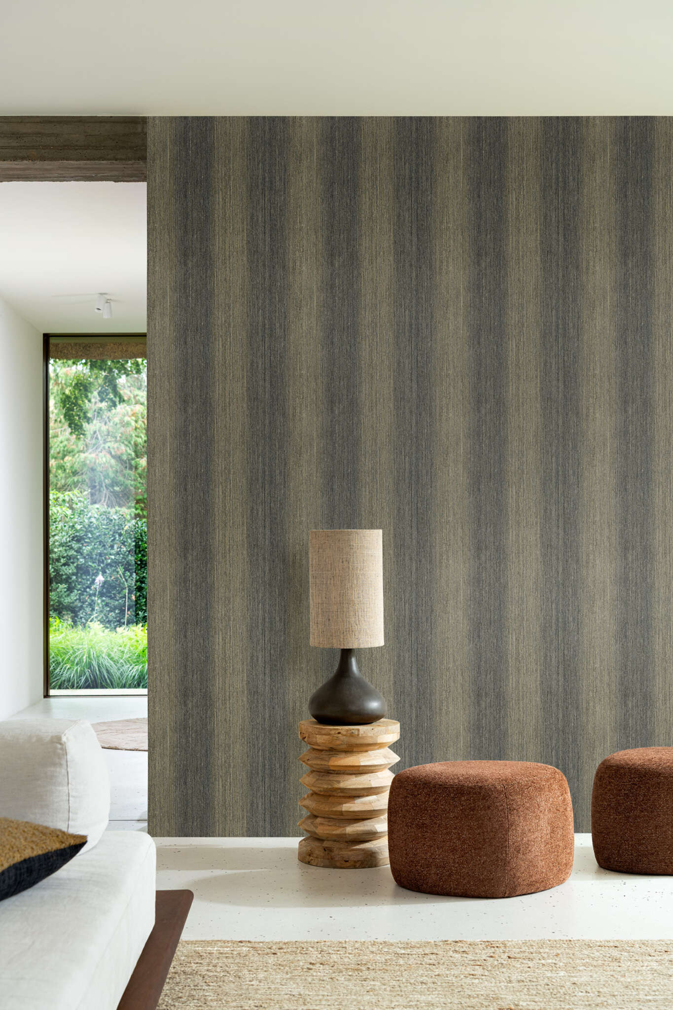 10-435023 Raumbilder 4 Non-woven wallpaper with fine lines in grey - Noble Zen Kinari 435023