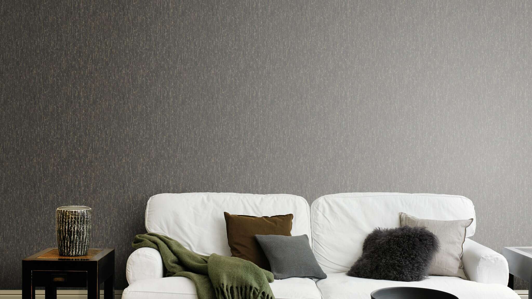 10-844269 Raumsituationen 6 Une chambre avec Papier peint avec triangles graphiques et texture verticale fine