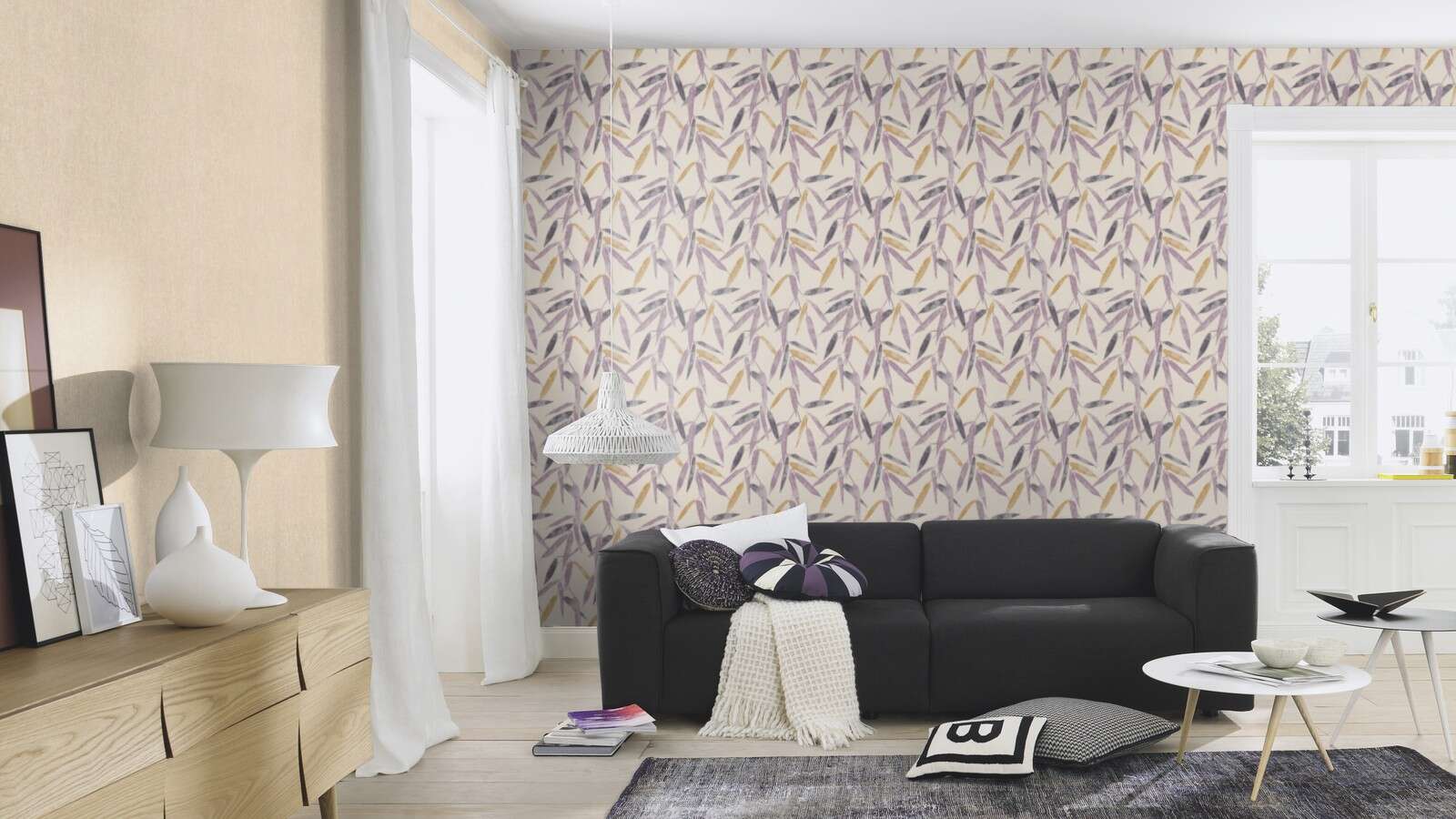10-402339 Raumsituationen 6 Room with Plain beige wallpaper with a fine texture for timeless interior design