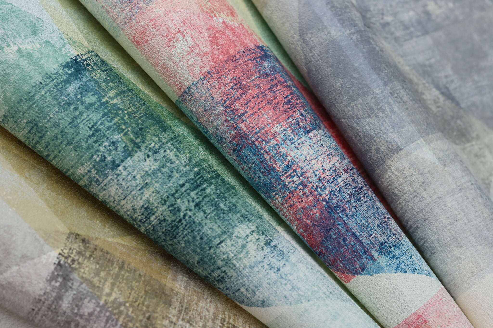 10-617948 Detailaufnahmen 5 Detailed image of Geometric wallpaper with triangles