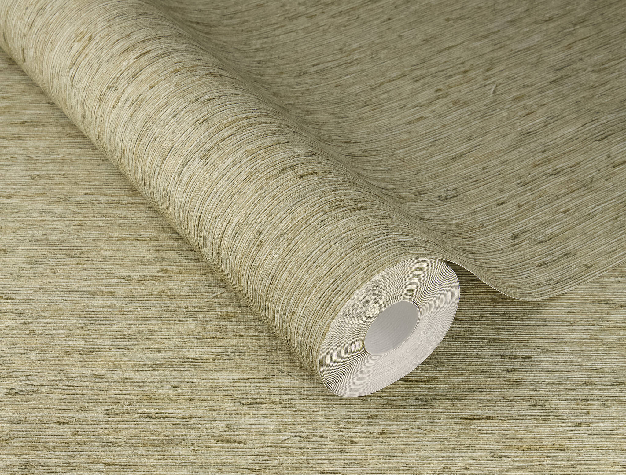 10-820577 Detailaufnahmen 1 Grass-effect non-woven wallpaper in green Florentine XL2 820577