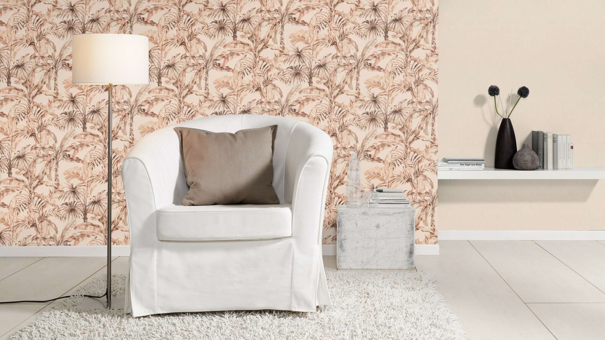 10-484526 Raumsituationen 2 Non-woven wallpaper in white-warm white Florentine IV 484526