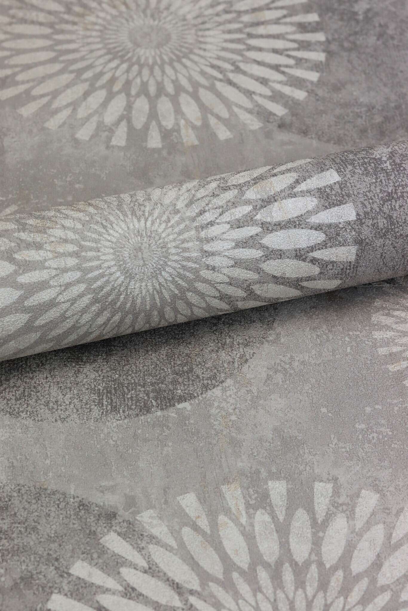 10-651713 Detailaufnahmen 12 Detailed image of Wallpaper with mandalas and floral elements