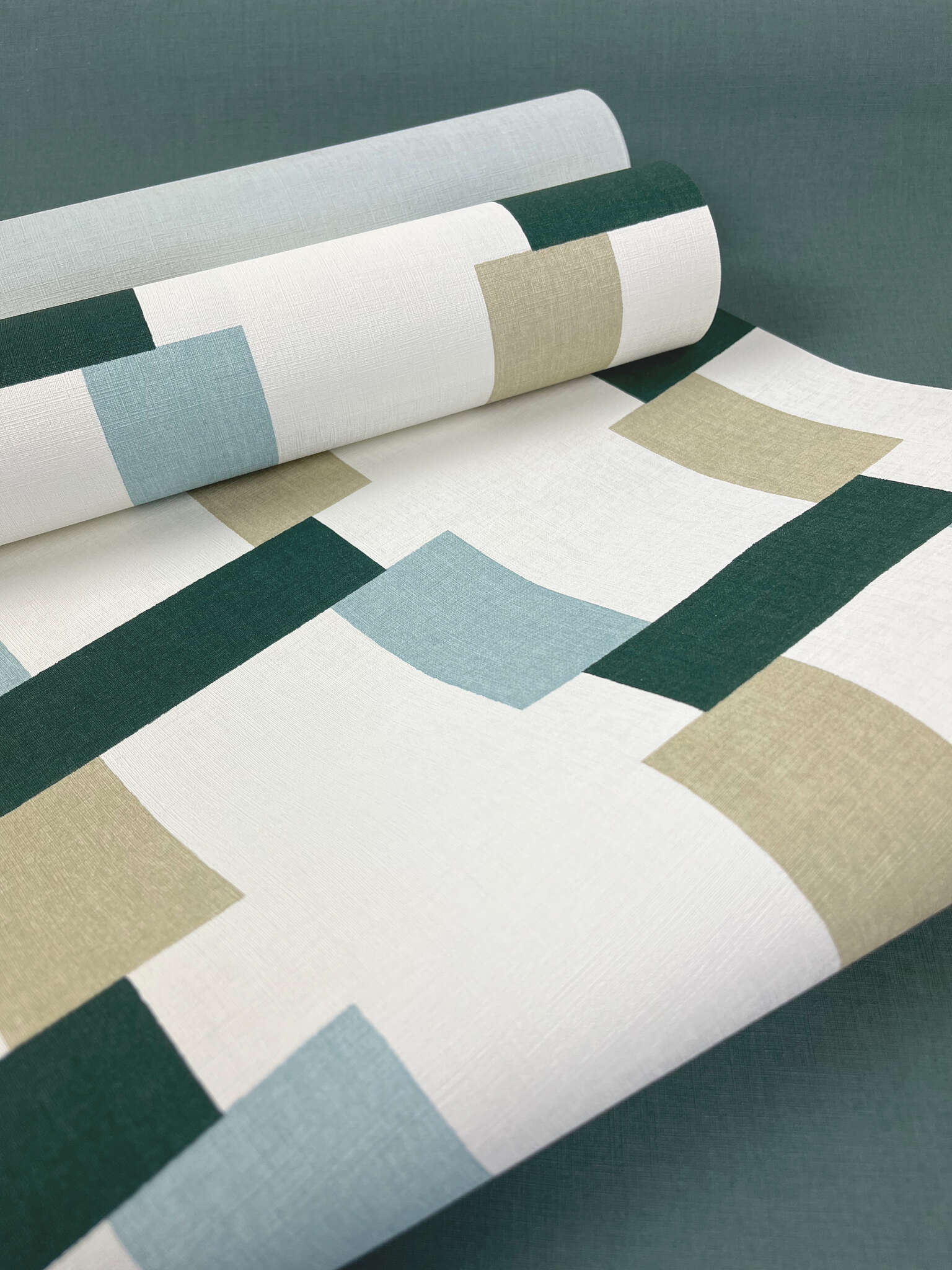 10-868821 Detailaufnahmen 1 Detailed image of Geometric wallpaper with rectangles and a textile texture