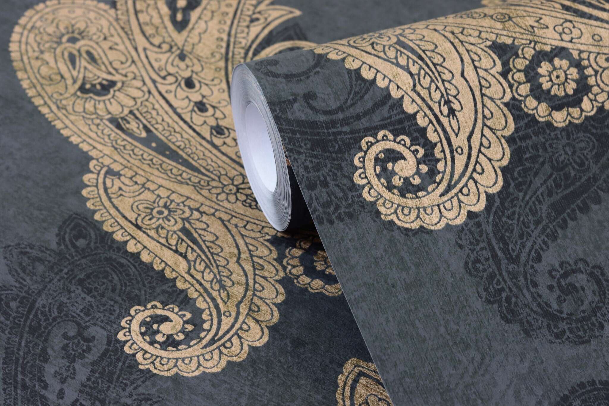 10-746464 Detailaufnahmen 3 Detailbild von Orientalische Tapete mit Ornamenten im Paisly Design