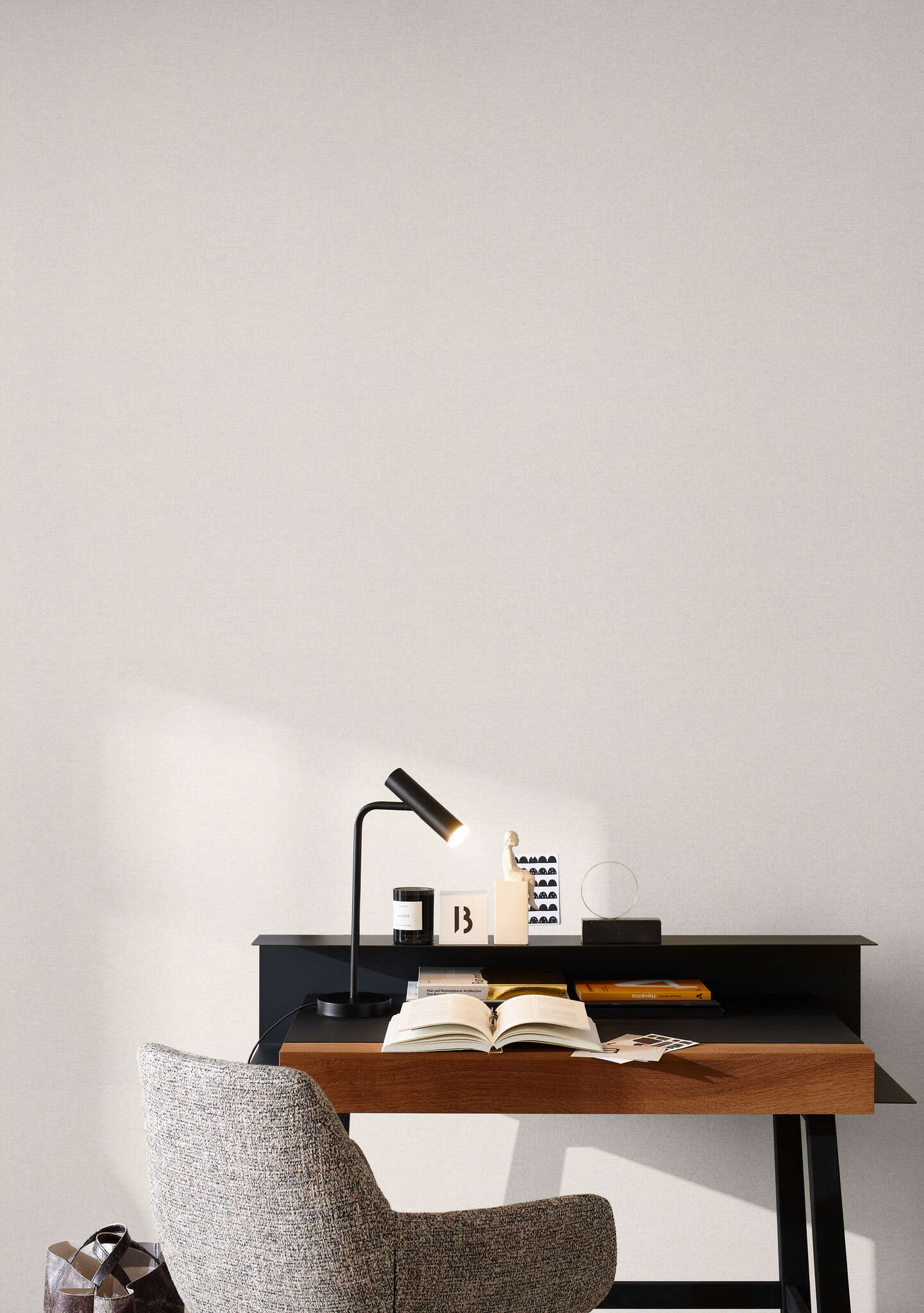 10-600278 Raumbilder 1 Room with Single-colour wallpaper with a woven look