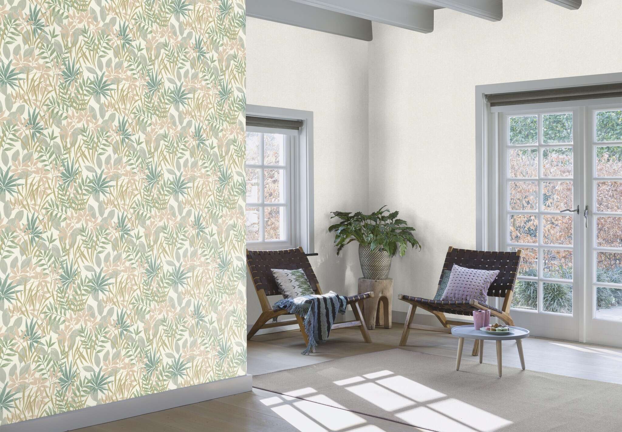 10-791006 Raumsituationen 2 Room with Wallpaper with overlapping leaves and twigs