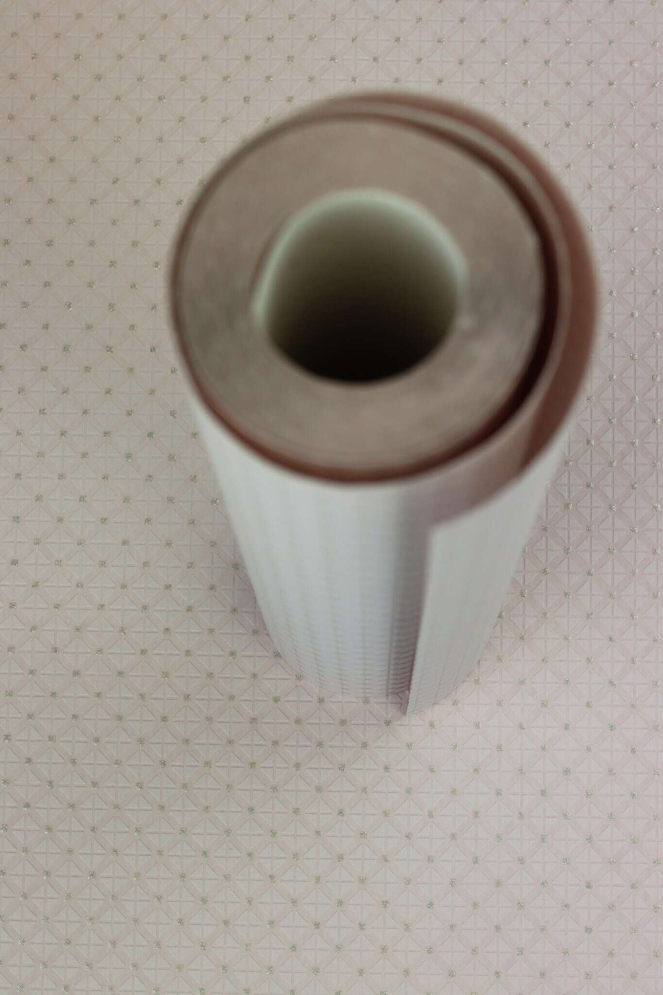 10-506778 Detailaufnahmen 9 Check non-woven wallpaper in pink-pale pink Selection 506778