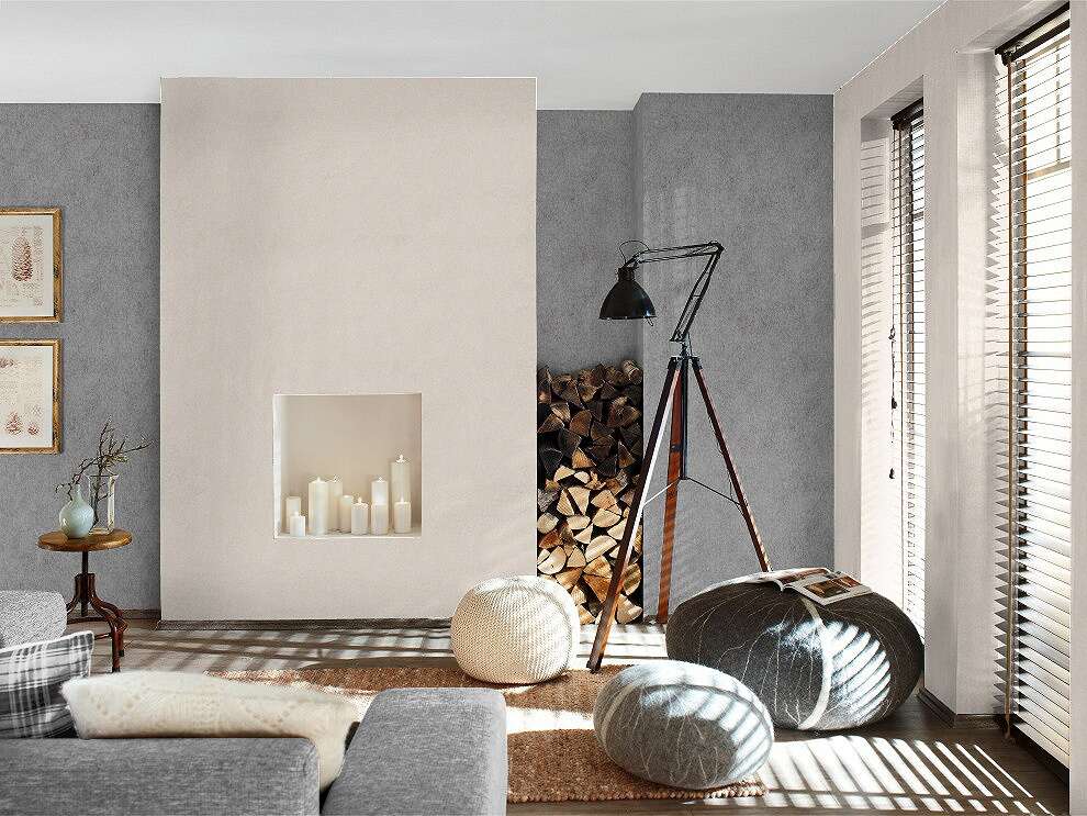 10-423204 Vliestapete mit Fellstruktur in Beige Une chambre avec Papier peint intissé uni beige clair avec une surface légèrement texturée.