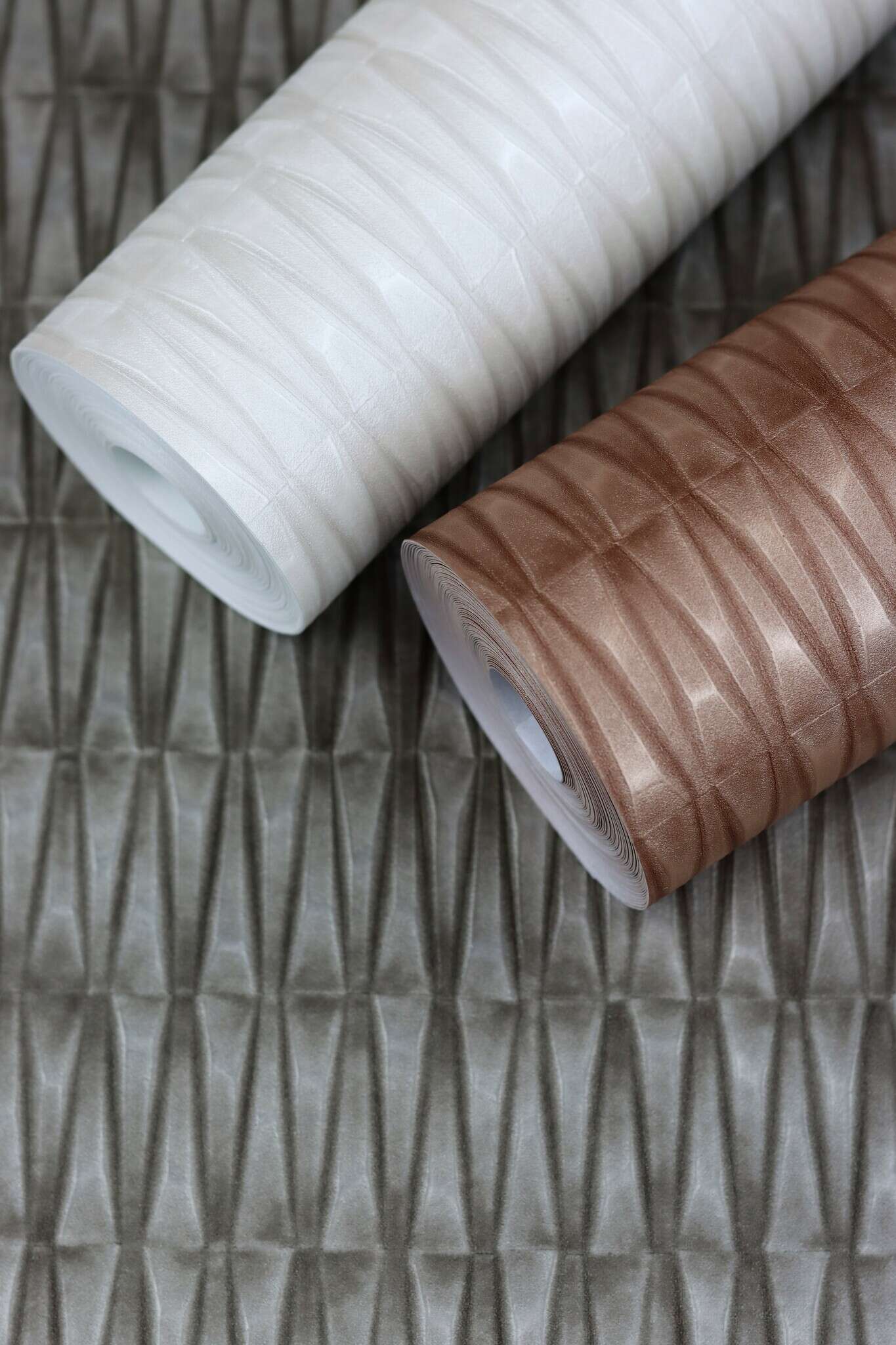 10-428445 Detailaufnahmen 1 Non-woven wallpaper in brown-copper brown Selection 428445