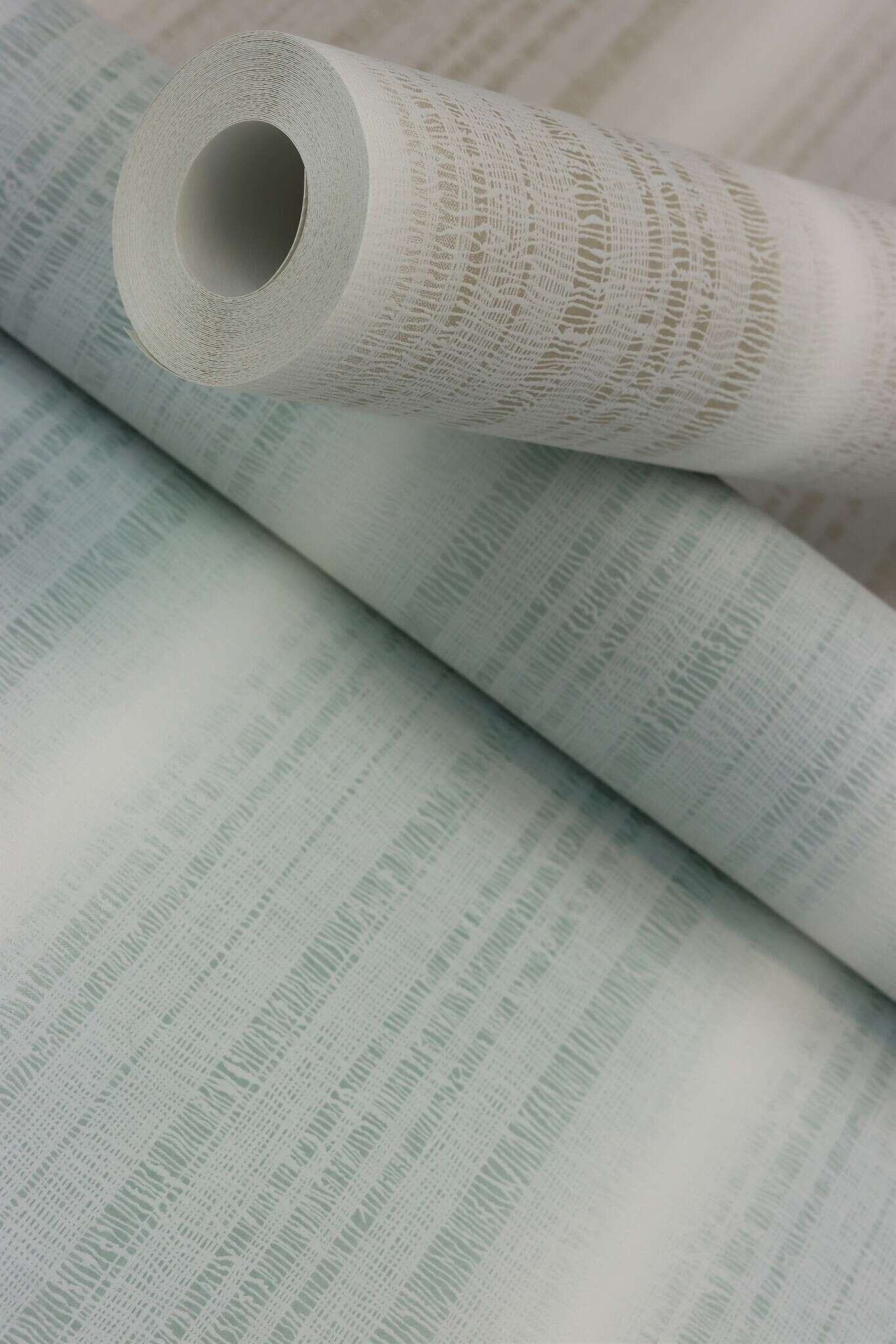 10-652116 Detailaufnahmen 3 Image détaillée de Papier peint à rayures fines et texture linéaire