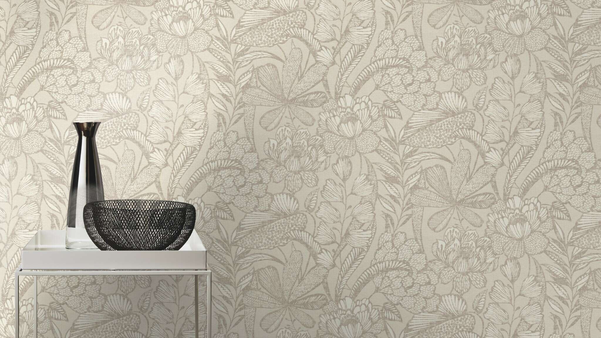 10-555349 Raumsituationen 1 Une chambre avec Papier peint botanique avec de grandes plantes et des feuilles